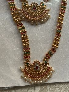 Gold Tone Kundan Necklace Set