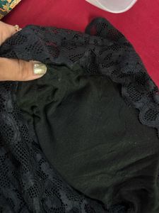 Black Lace V-Neck Sleeveless Top