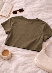 New Pinterest Aesthetic White Fox Vol. 2 Cropped T