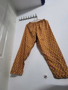 Stylish Zigzag Print Palazzos