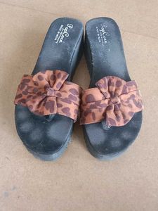 Leopard Print Platform Flip Flops