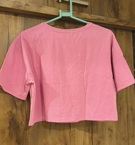 Pink Graphic Print Cropped Tee