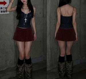 Chic Burgundy Mini Skirt