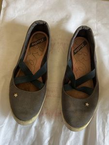 Bata Women's Grey Ballet Flats with Star Detail