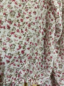 Floral Ruched Long Sleeve Crop Top