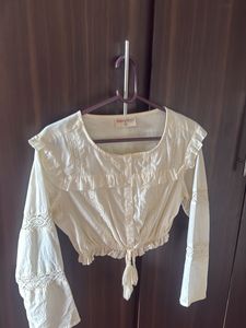 Cream Cotton Lace Trim Crop Blouse