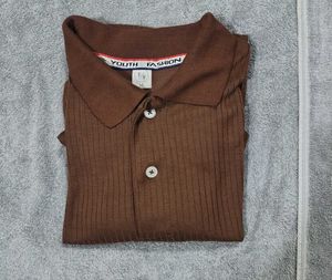 Bundle of 2 Polos with A Beach tshirt free!!!