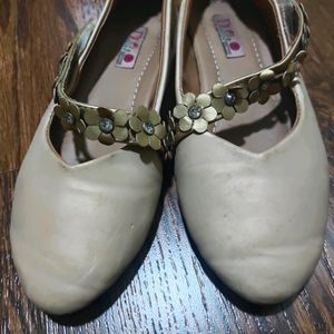 Girls Footwear