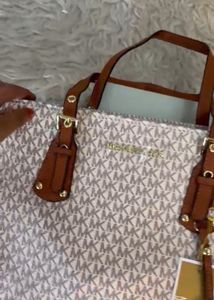 Michael Kors Tote Bag - Classic Monogram