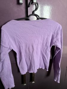 Cute Lavender V-Neck Long Sleeve Top