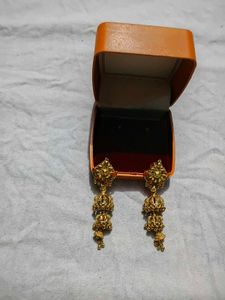 Elegant Gold Jhumka Earrings