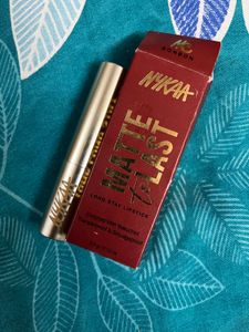 Nykaa Matte Last Lipstick( bonbon ) shade