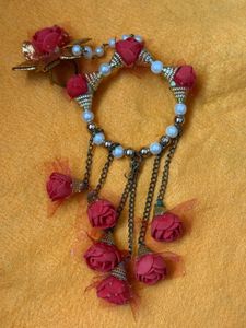 Handmade Rose & Pearl bangle for sangeet