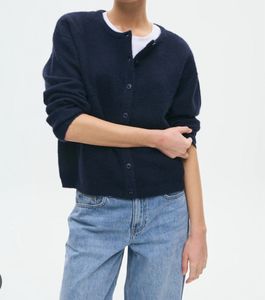 Cozy dark green Button-Up Cardigan