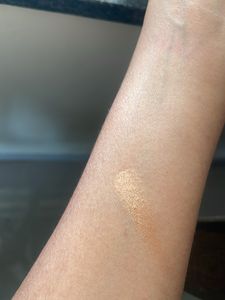 Highlighter/Bronzer/Eye shadow