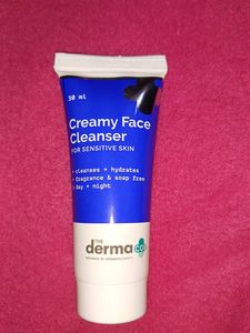 The Derma Co Creamy Face Cleanser 🌟