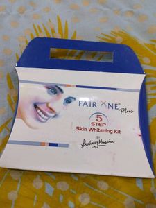 Shahnaz Husain Five Step SKIN WHITENING KI