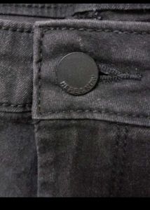 Black Jeans