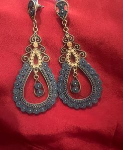 Assorted Dangle Earrings Set of 5
