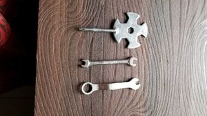 Multi  size spanner with Screwdriver