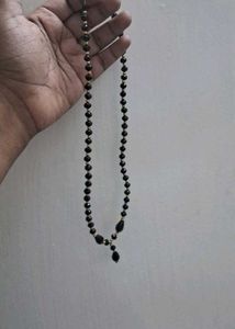 combo of 4 neck pieces and freebie