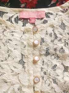 Elegant Lace Cropped Top