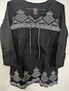 Branded 3 Tops/Tunics combo