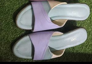 Stylish Color Block Slides