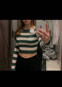 Green &amp; White Striped Cropped Sweater