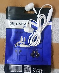 (New) Earphone in white colour good quality pack of 1