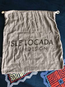 ISLE LOCADA BY HIDESIGN Pouch Bag