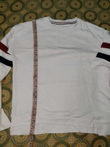 White Sweatshirt with Striped Sleeves