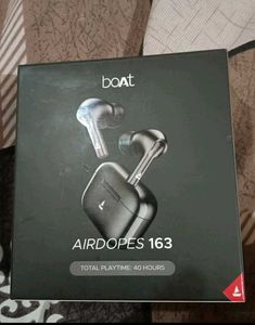 Boat Airdopes 163