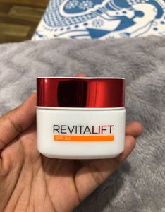 L'Oreal Revitalift Hydrating SPF30 &amp; night Cream