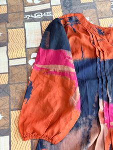 Vibrant Abstract Print Kurta