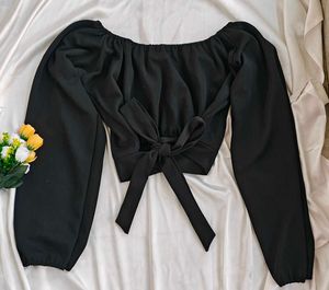 Black Puffed Sleeve Top