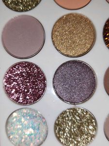 Eyeshadow Palette