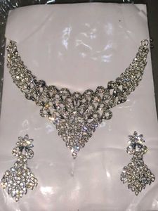 New Diamond White Necklace Set No Return /NoRefund