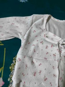 Cute Floral Print Ribbed Top
