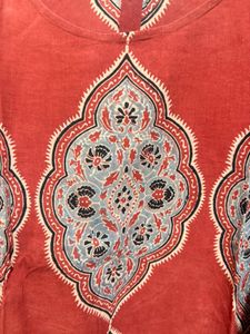 vrajbhoomi red block Print Kurta