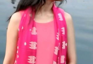 choral color sleeveless top