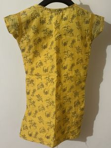 Western Top/ M Size Stitched For XS In Shape
