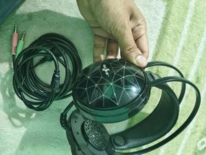 redgear Gaming Headphones with Mic and rgb