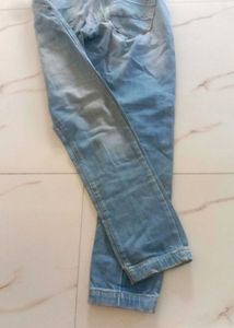 Light Wash Denim Jeans Size-32