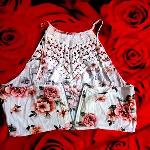 Floral Cropped Top with Lace Detail
