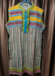 Vibrant Ethnic Sleeveless Kurti