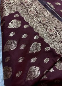 Maroon Banarasi Saree with Gold Weave(women’s)