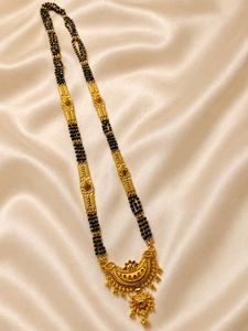 Elegant Gold Mangalsutra