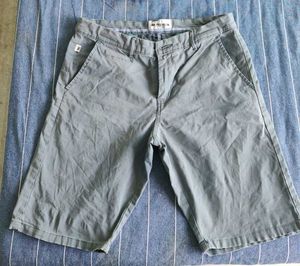 Men's Grey Chino Shorts