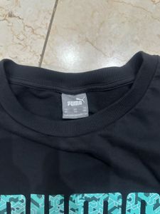 Puma Black Long Sleeve sweatshirt
